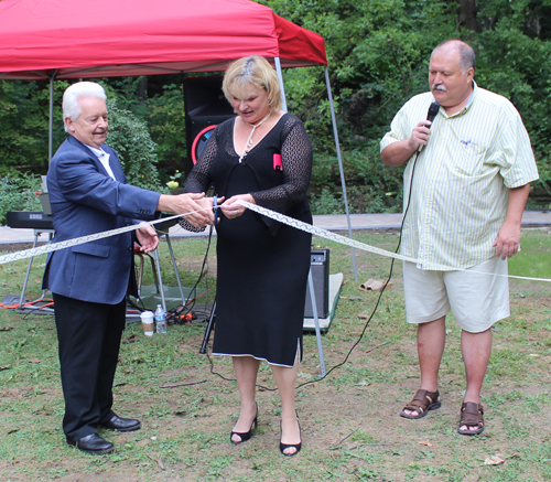 cutting the ribbon on the Russian Cultural Garden